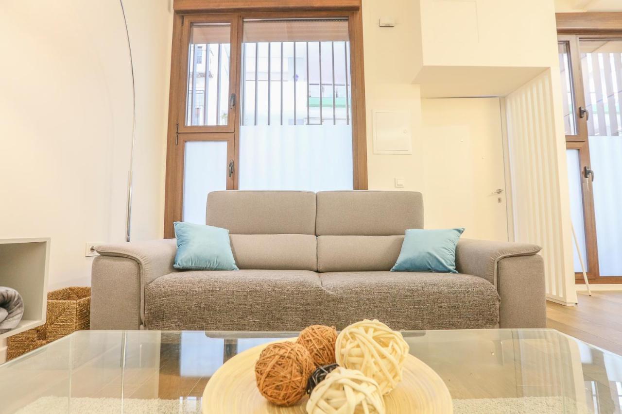 Apartamento T&L TRIANA LOFT de diseño NUEVO junto al CENTRO Sevilla Exterior foto